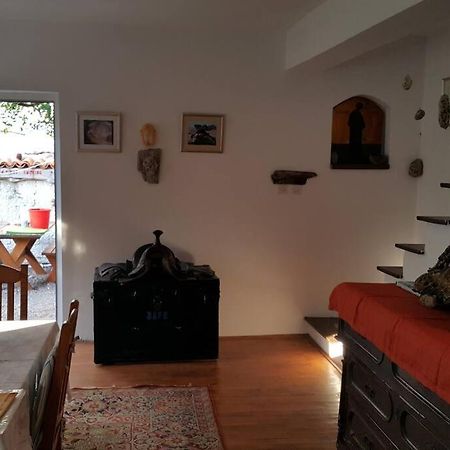 Holiday Home Fisherman'S Petrovac Bagian luar foto
